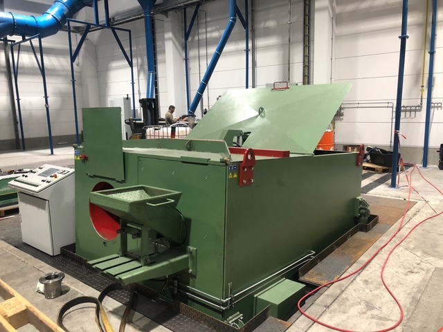 Spin-on Casting Machine – view 11